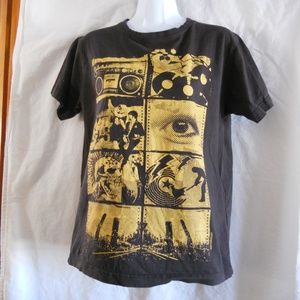 Brown Short sleeve Graphic Music Theme T-Shirt S